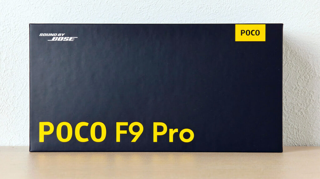 POCO F9 Proの箱
